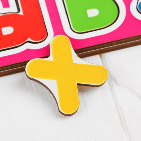The frame of the alphabet 2 is painted-3