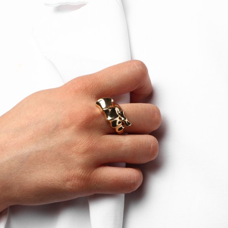 Ring metal "shell" shell, color gold, size 17-3