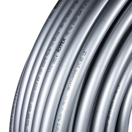 Pipe made of steamed polyethylene Rommer, PEX-A, D = 20x2.8 mm, oxygen layer, bay 100 m-3