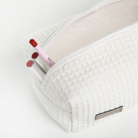 Cosmetic bag at the lightning textura, white color-8