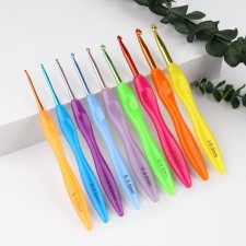 A set of hooks for knitting, d = 2-6 mm, 17 cm, 9 pcs, color colorful color