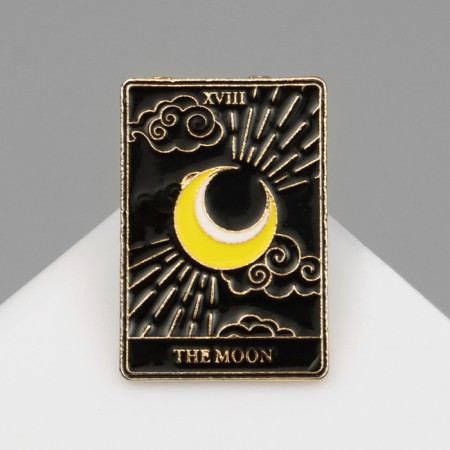 Tarot icon Moon, Colored in Gold-2