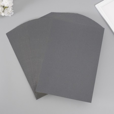 Cardboard "Pearl Black" format A4-2