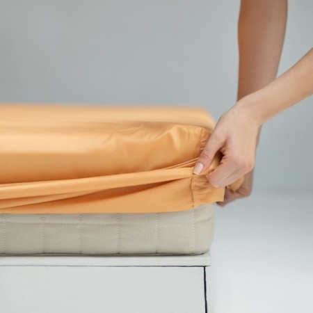 Vileshin sheet "Fergi", size 200x160x25 cm, honey color-2