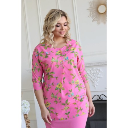 Female suit, size 58-16