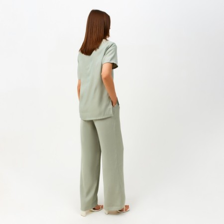 Women's costume (T -shirt, trousers) minku: enjoy olive color, size 42-4