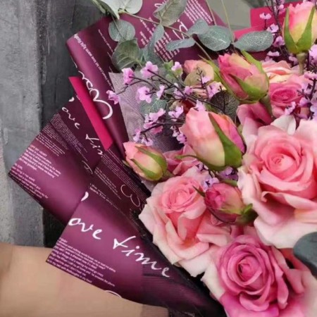 Matte Flower Film "News Love", dark purple, 60 x 60 cm-4