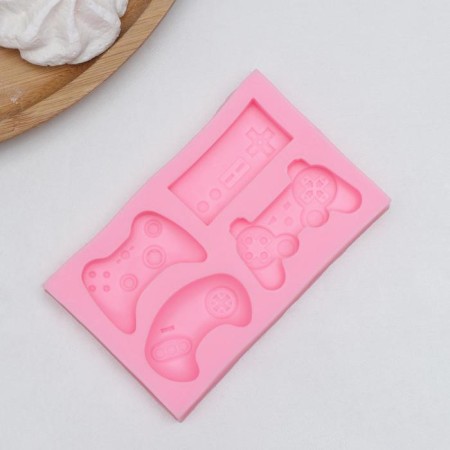 Mold Dolyana "Joystics", silicone, 10 × 6 × 1.4 cm, 4 cells, pink color-1