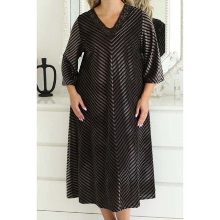 Women's dress, size 52-5