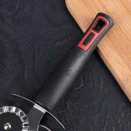 Pizza knife “Chile”, 18.5 cm, black color-3