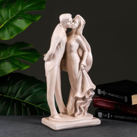 Figure "Wedding No. 2" aged 17x14x38cm-2