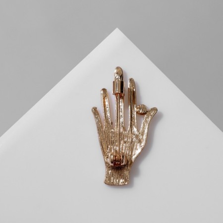 Brooch "Hand" with manicure, red-white color in gold-1