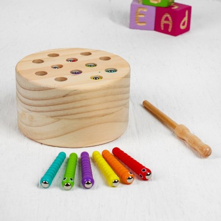 Toy developing fishing, size: 11.5 × 11.5 × 6.5 cm, 12 worms