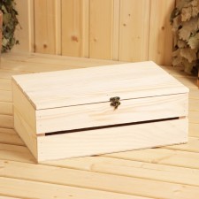 Wooden box 35 × 23 × 14 cm Gift with a rack cover, with a lock
