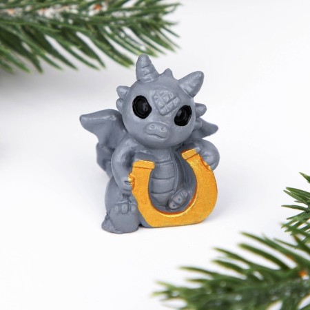 Figure "Talisman of Welfare", 3.5 x 3.5 cm