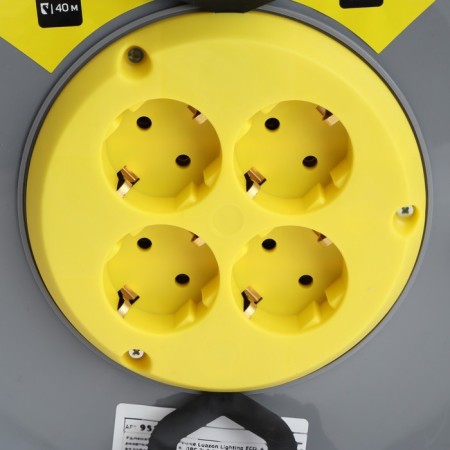 Удлинитель на катушке Luazon Lighting ECO, 4 розетки, 40 м, 10 А, ПВС 3х0.75 мм2, с з/к,IP44-3