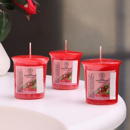 Aromatic candle "Sweet Strawberry", sweet strawberries, set 5x4.5 cm, 3 pcs-3