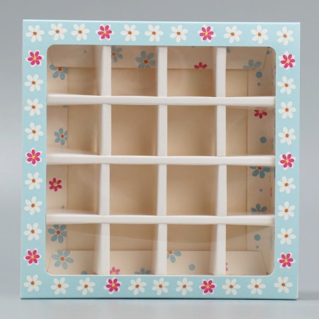 Box for sweets, confectionery packaging, 16 cells, “best educator” 17.7 x 17.7 x 3.8 cm-2