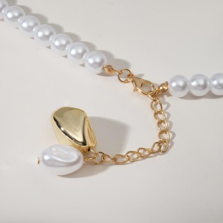 Beads "Street" with pearls, white color in gold, 45 cm-1
