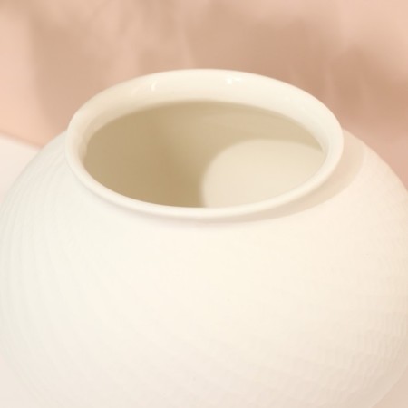 Vase for flowers decorative "Toledo" color white 20 x 15 x 15 cm-4