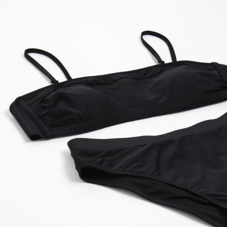 Female Separate swimsuit with the Bando Bando Lypho Color Black, size 46-5