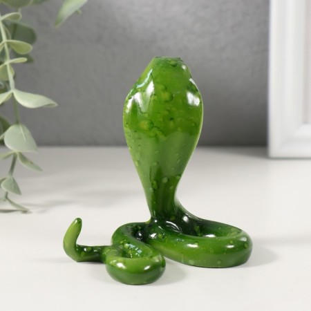 Souvenir Polystone varnish "Green Cobra" 8x6x8.7 cm-3