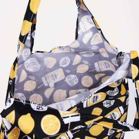 Household bag on the button, the color is black-3