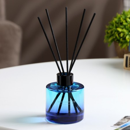 Aromatic diffuser "Secret Garden", peach, green tea and vetiver, 120 ml-1