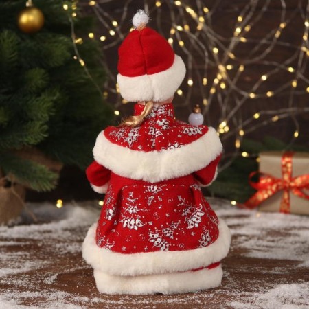 Snow Maiden "in a red fur coat with a heart" moves, 30 cm-2