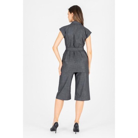 Shorts and sleeveless jacket women, size 54-1