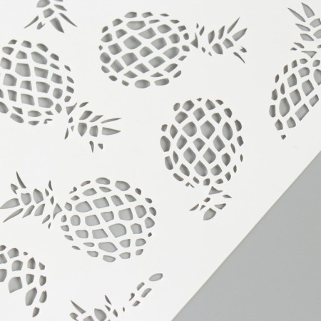 Plastic stencil "pineapple" 15x15 cm-2