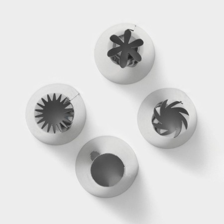 Confectionery set, 7 objects: 2 bags, 4 nozzles d = 2.5 cm, adapter-2