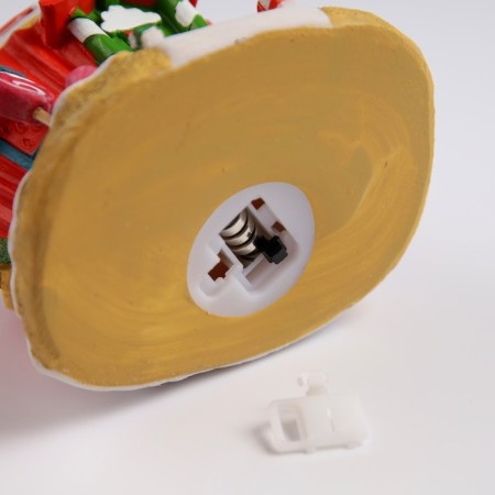 LED figure "House of sweets" 13 × 12 × 9 cm, polystone, batteries LR44x2, glow warm white-4