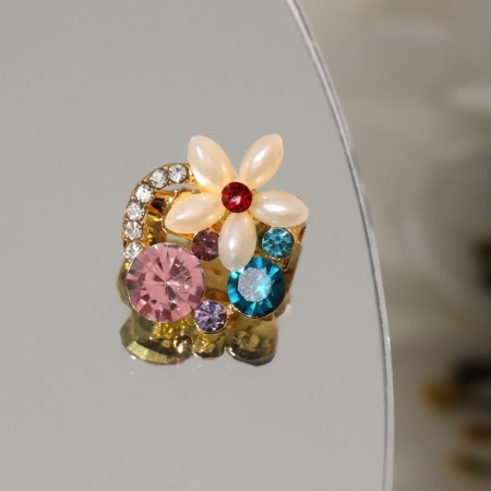Brooch "Wreath" precious, colored in yellow gold (indivisible packing 12 pcs., Price per pcs.)-1