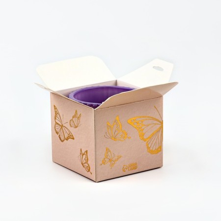 Aromatic candle: strawberries, 6.5 x 7.2 cm.-1