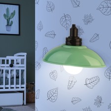 Nightlight-NLED-487-1W-SW-GR lamp on green batteries