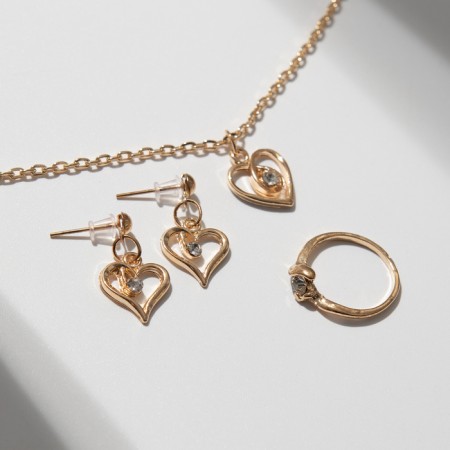 Set 3 objects: earrings, pendant, ring, size mix (16-18) “heart”, white color in gold, 40 cm