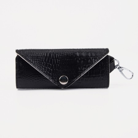 Key on the button, length 13.5 cm, 7 carbines, black color