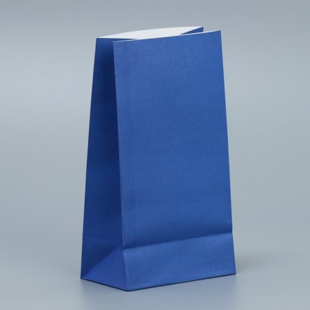 A package without handles “Happy New Year”, blue, with embossing, 10 x 19.5 x 7 cm, New Year-3
