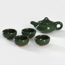 A set for the tea ceremony ceramic 