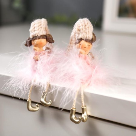 Polystone souvenir "Angel-stitching angel in the pink downy skirt" mixed 18x3.5x4 cm