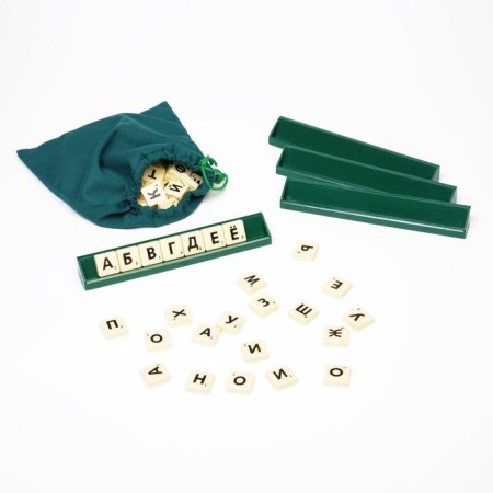 A board game for compiling the words "Skrubwood Classic", 104 chips, 10+-2