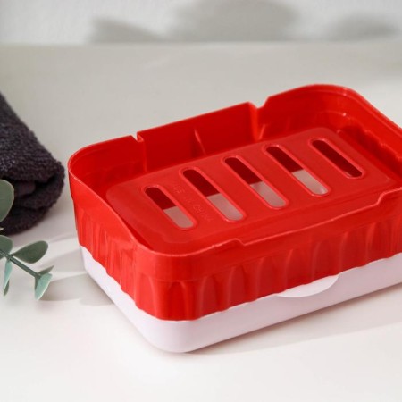 The soap dish is plastic with a lid, 11.5 × 8.5 × 4.5 cm, color mix-3