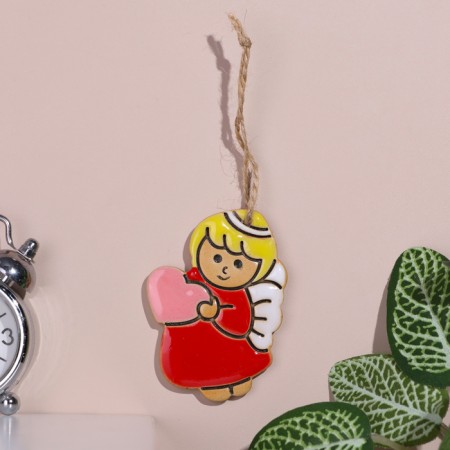 Souvenir "Angel with a heart", 6x6.5 cm, Mayolik