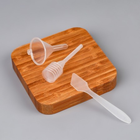 Set for perfumer (funnel, pipette, spatula), the color is transparent-1