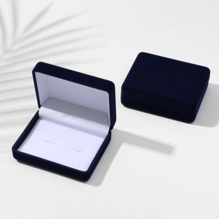 Velvet case for earrings/cufflinks "Rectangle" 8 × 6 × 2.5, the color is gray-blue, the insert is white