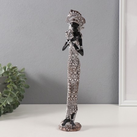 Souvenir Polystone "African in Gel, with a bouquet" Geometric patterns, white 7.5x6.5x33.5 cm 103234