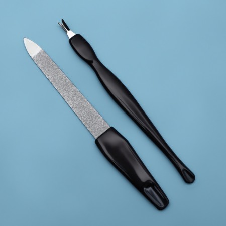 Manicure set, 2 objects, black/silver color-1