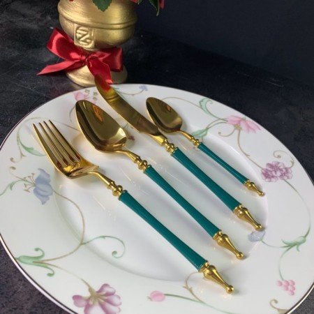 Set of cutting devices Lenardi, 24 objects, green color-1