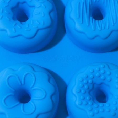 The form for baking the share "Sweets. Donuts in the glaze ”, silicone, 27.2 × 16.4 × 3.2 cm, 6 cells, color mix-4